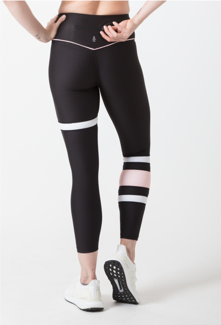 Shore Win 7/8 Leggings (Black / Pink & White stripes)